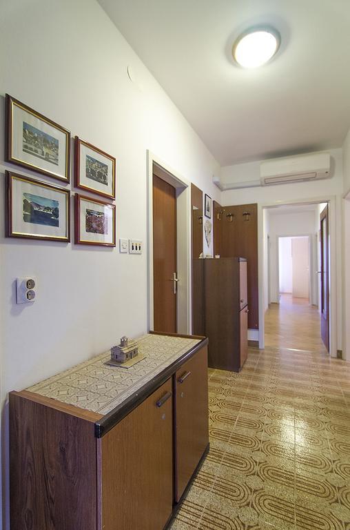 Apartments Lada 1217 Premantura Eksteriør bilde